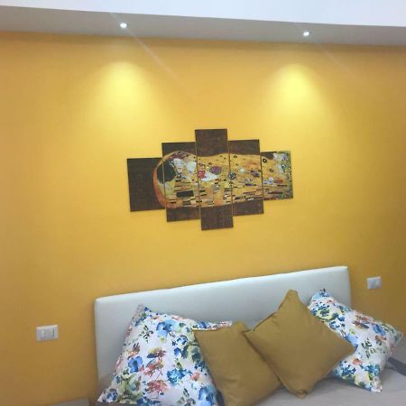 Holiday In Home | Le Ciminiere Catania Exterior foto